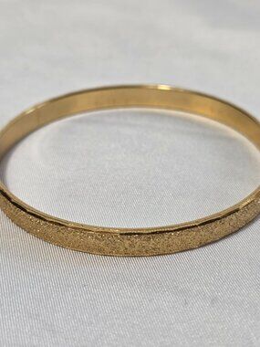 Signed Monet Textured Gold Tone Bangle Bracelet Minimalist Style Size 8.25